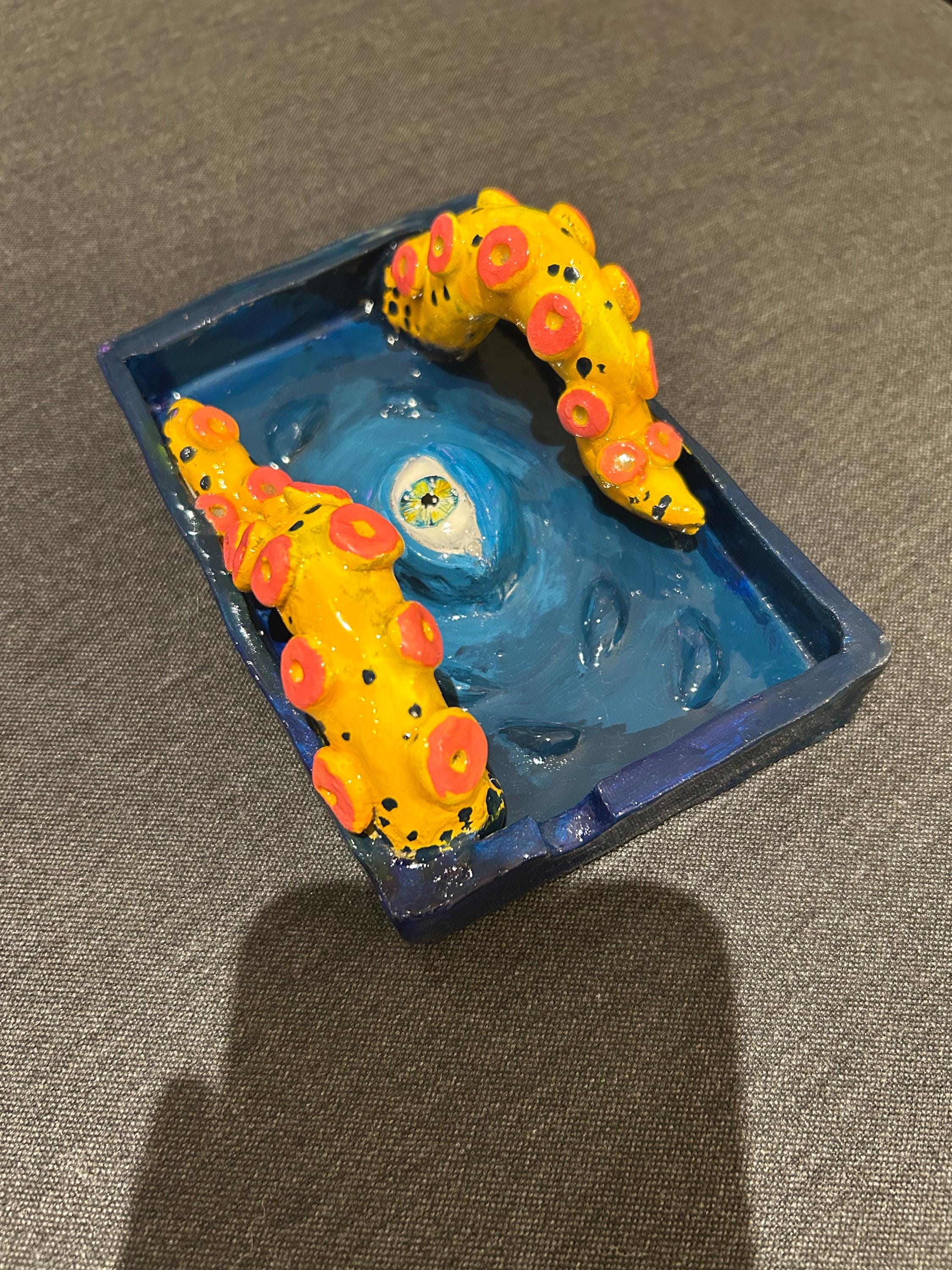 Tentacle Clay Ashtray no.4